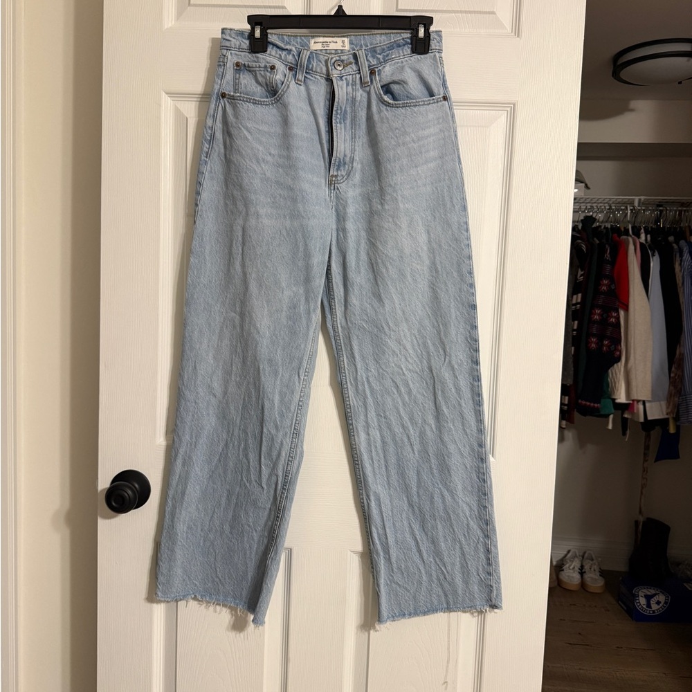 Abercrombie & Fitch Light Wash Straight Leg Jeans